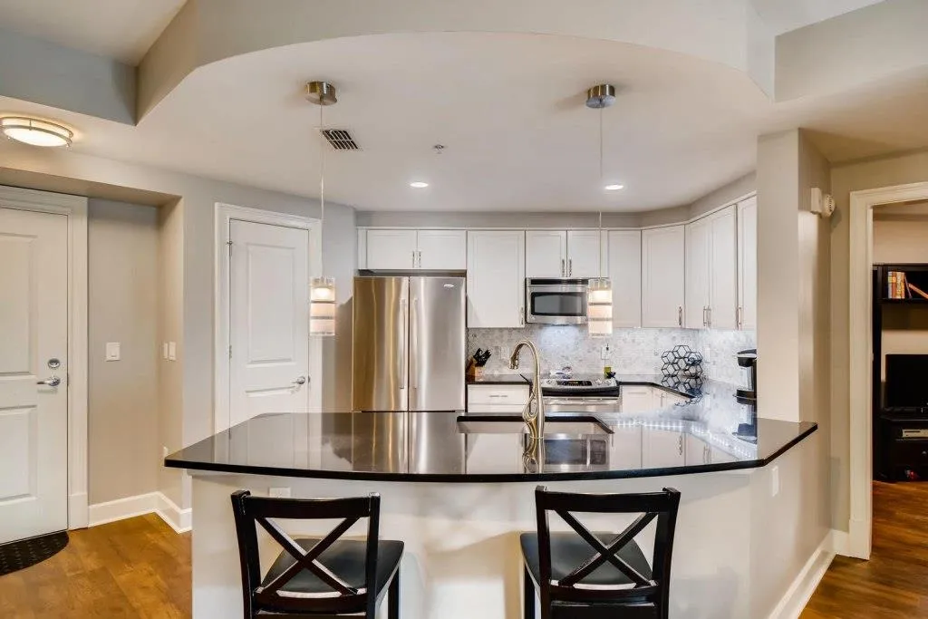 200 River Vista Drive Unit 235, Atlanta, Georgia 30339, 2 Bedrooms Bedrooms, ,2 BathroomsBathrooms,Residential,Sold,200 River Vista Drive Unit 235,6587006