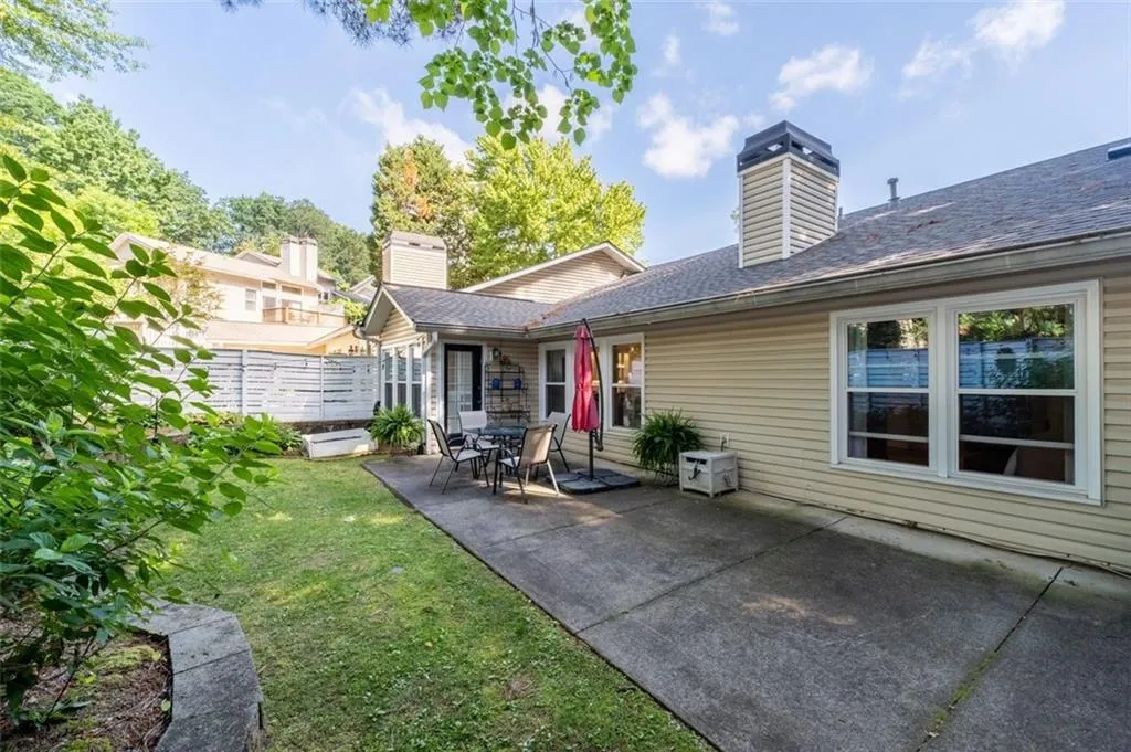 28 Waterford Court, Atlanta, Georgia 30328, 3 Bedrooms Bedrooms, ,2 BathroomsBathrooms,Residential,Sold,28 Waterford Court,7394224