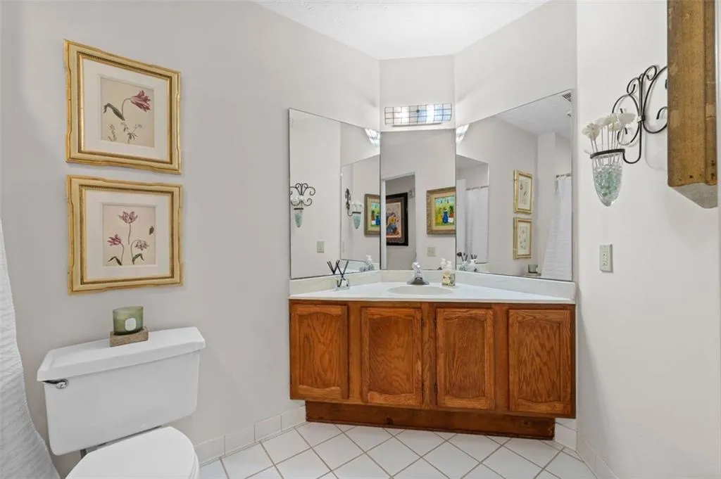 28 Waterford Court, Atlanta, Georgia 30328, 3 Bedrooms Bedrooms, ,2 BathroomsBathrooms,Residential,Sold,28 Waterford Court,7394224