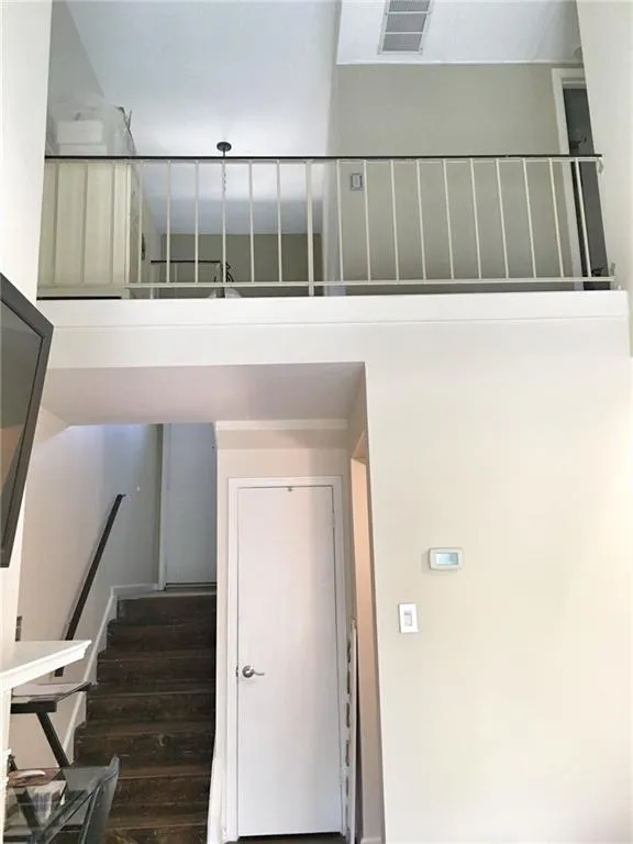 5400 Roswell Road Unit A1, Atlanta, Georgia 30342, 2 Bedrooms Bedrooms, ,1 BathroomBathrooms,Residential,Sold,5400 Roswell Road Unit A1,5822185