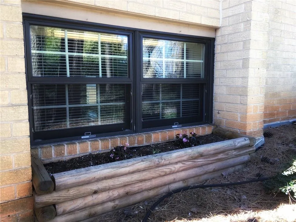 5400 Roswell Road Unit A1, Atlanta, Georgia 30342, 2 Bedrooms Bedrooms, ,1 BathroomBathrooms,Residential,Sold,5400 Roswell Road Unit A1,5822185