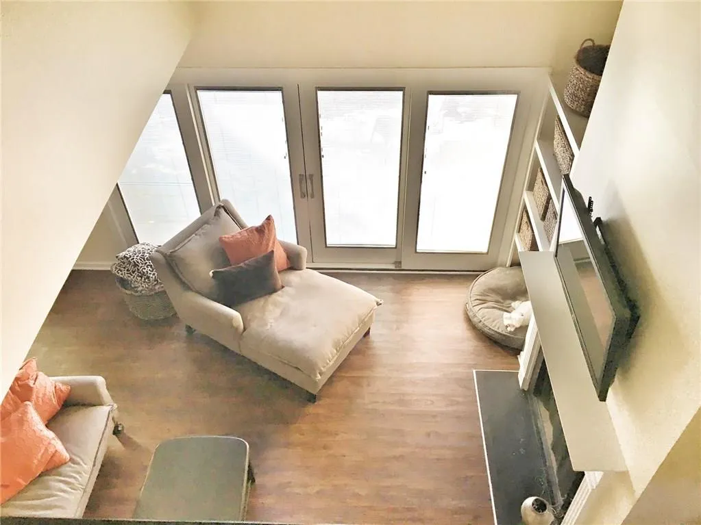 5400 Roswell Road Unit A1, Atlanta, Georgia 30342, 2 Bedrooms Bedrooms, ,1 BathroomBathrooms,Residential,Sold,5400 Roswell Road Unit A1,5822185