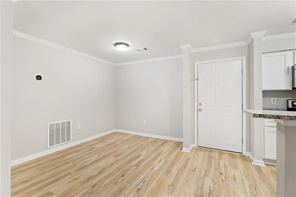 3110 Pine Heights Drive Ne, Atlanta, Georgia 30324, 2 Bedrooms Bedrooms, ,2 BathroomsBathrooms,Residential,Sold,3110 Pine Heights Drive Ne,7521197