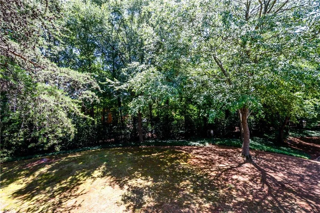 3650 Ashford Dunwoody Road Unit 426, Brookhaven, Georgia 30319, 2 Bedrooms Bedrooms, ,1 BathroomBathrooms,Residential,Sold,3650 Ashford Dunwoody Road Unit 426,5856446