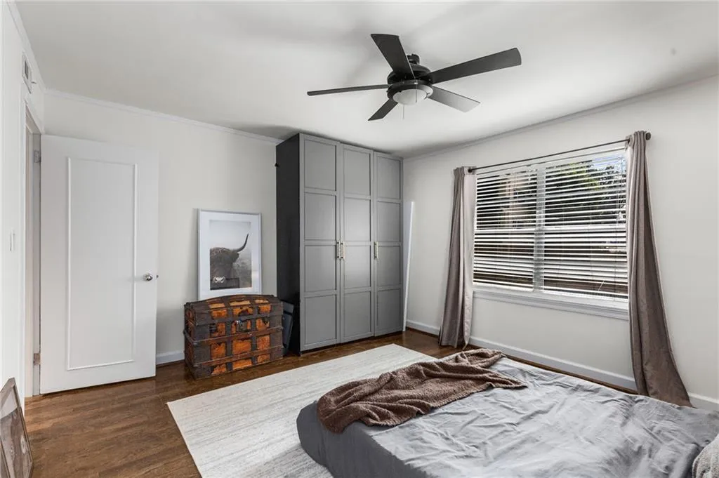 2240 Cheshire Bridge Road Ne Unit 206, Atlanta, Georgia 30324, 2 Bedrooms Bedrooms, ,1 BathroomBathrooms,Residential,For Sale,2240 Cheshire Bridge Road Ne Unit 206,7606164