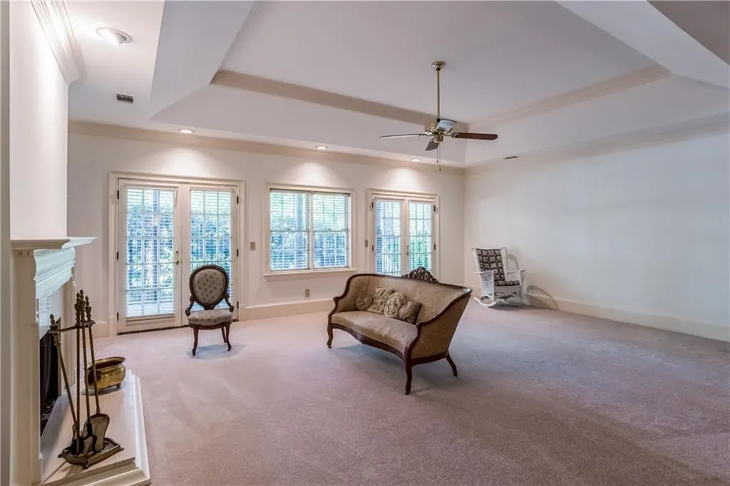 860 Marseilles Drive, Sandy Springs, Georgia 30327, 6 Bedrooms Bedrooms, ,5 BathroomsBathrooms,Residential,Sold,860 Marseilles Drive,5709737