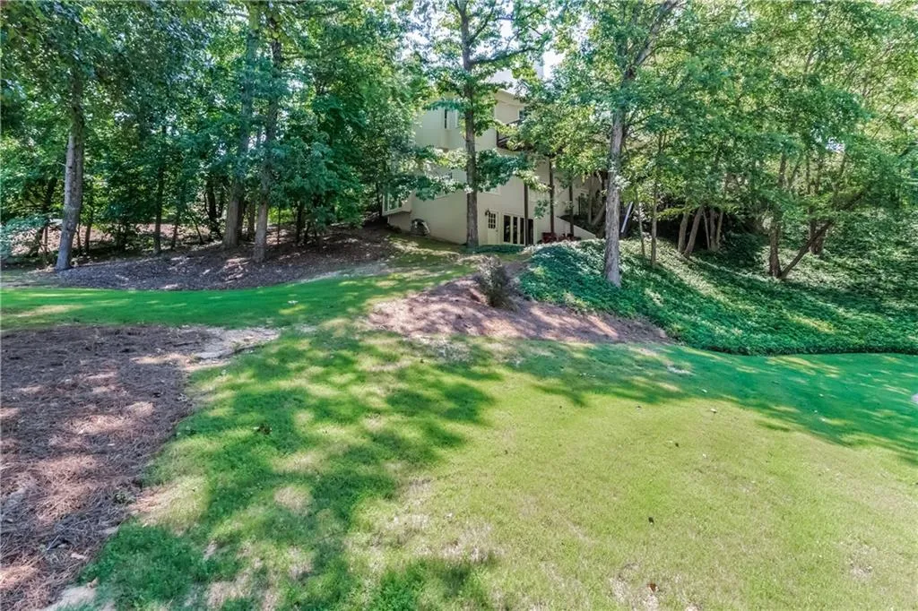 860 Marseilles Drive, Sandy Springs, Georgia 30327, 6 Bedrooms Bedrooms, ,5 BathroomsBathrooms,Residential,Sold,860 Marseilles Drive,5709737