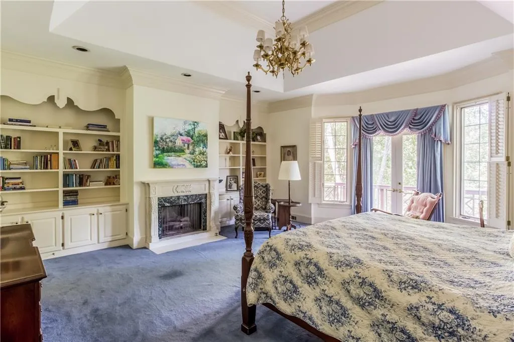 860 Marseilles Drive, Sandy Springs, Georgia 30327, 6 Bedrooms Bedrooms, ,5 BathroomsBathrooms,Residential,Sold,860 Marseilles Drive,5709737