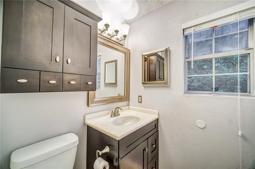 2906 Queen Anne Court, Sandy Springs, Georgia 30350, 2 Bedrooms Bedrooms, ,2 BathroomsBathrooms,Residential,Sold,2906 Queen Anne Court,6762291 2906 Queen Anne Court, Sandy Springs, Georgia 30350, 2 Bedrooms Bedrooms, ,2 BathroomsBathrooms,Residential,Sold,2906 Queen Anne Court,6762291