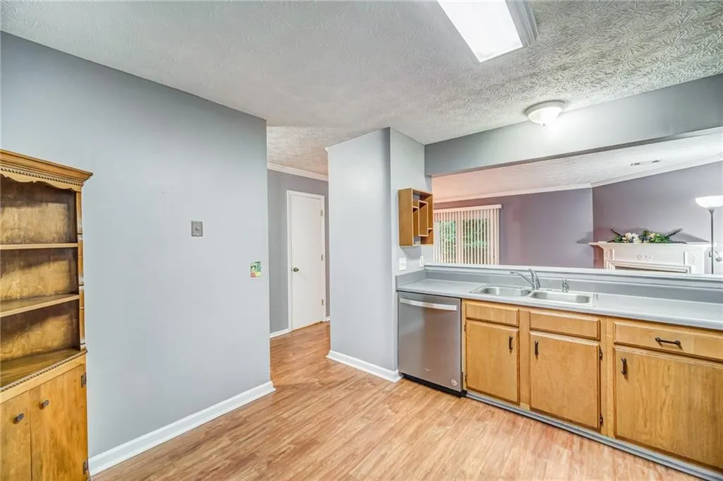 2906 Queen Anne Court, Sandy Springs, Georgia 30350, 2 Bedrooms Bedrooms, ,2 BathroomsBathrooms,Residential,Sold,2906 Queen Anne Court,6762291 2906 Queen Anne Court, Sandy Springs, Georgia 30350, 2 Bedrooms Bedrooms, ,2 BathroomsBathrooms,Residential,Sold,2906 Queen Anne Court,6762291