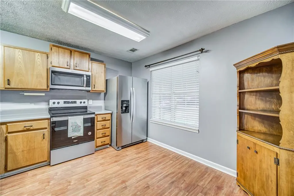 2906 Queen Anne Court, Sandy Springs, Georgia 30350, 2 Bedrooms Bedrooms, ,2 BathroomsBathrooms,Residential,Sold,2906 Queen Anne Court,6762291 2906 Queen Anne Court, Sandy Springs, Georgia 30350, 2 Bedrooms Bedrooms, ,2 BathroomsBathrooms,Residential,Sold,2906 Queen Anne Court,6762291