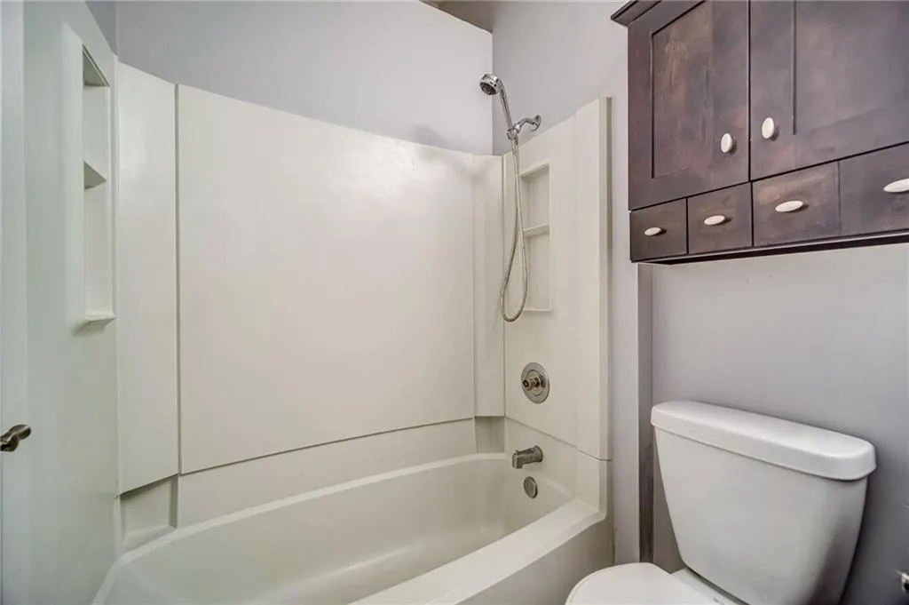 2906 Queen Anne Court, Sandy Springs, Georgia 30350, 2 Bedrooms Bedrooms, ,2 BathroomsBathrooms,Residential,Sold,2906 Queen Anne Court,6762291 2906 Queen Anne Court, Sandy Springs, Georgia 30350, 2 Bedrooms Bedrooms, ,2 BathroomsBathrooms,Residential,Sold,2906 Queen Anne Court,6762291