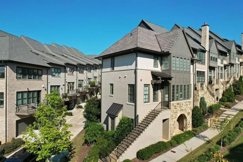 6656 Cadence Boulevard, Atlanta, Georgia 30328, 3 Bedrooms Bedrooms, ,3 BathroomsBathrooms,Residential,Sold,6656 Cadence Boulevard,7127743