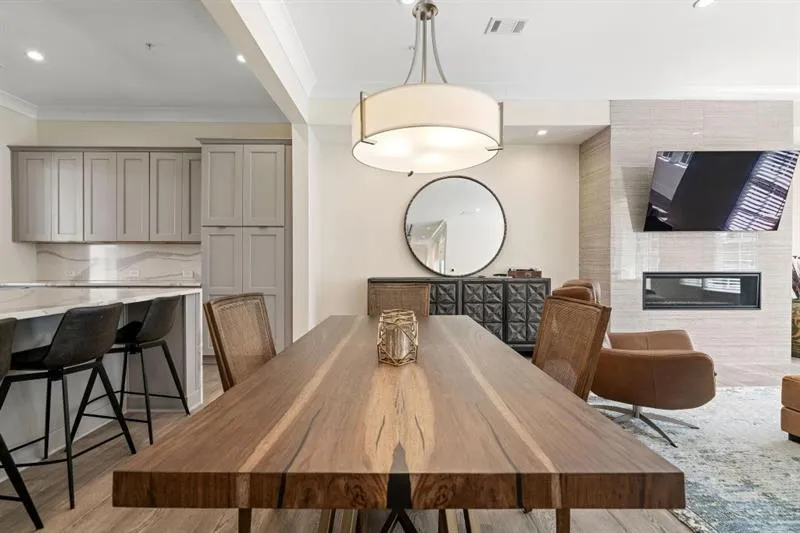 6656 Cadence Boulevard, Atlanta, Georgia 30328, 3 Bedrooms Bedrooms, ,3 BathroomsBathrooms,Residential,Sold,6656 Cadence Boulevard,7127743