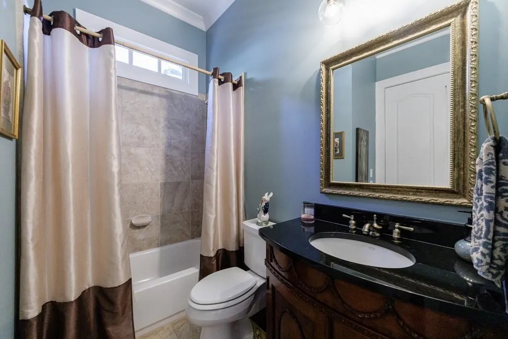 1412 Lanier Manor Ne, Atlanta, Georgia 30319, 5 Bedrooms Bedrooms, ,5 BathroomsBathrooms,Residential,For Sale,1412 Lanier Manor Ne,7605632