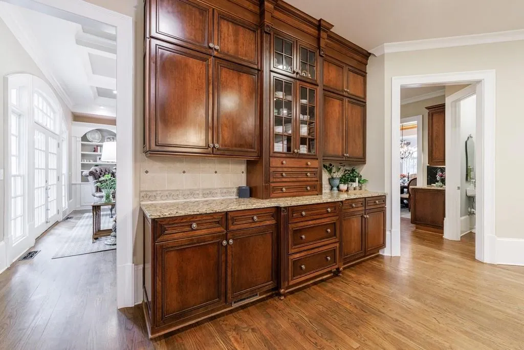 1412 Lanier Manor Ne, Atlanta, Georgia 30319, 5 Bedrooms Bedrooms, ,5 BathroomsBathrooms,Residential,For Sale,1412 Lanier Manor Ne,7605632