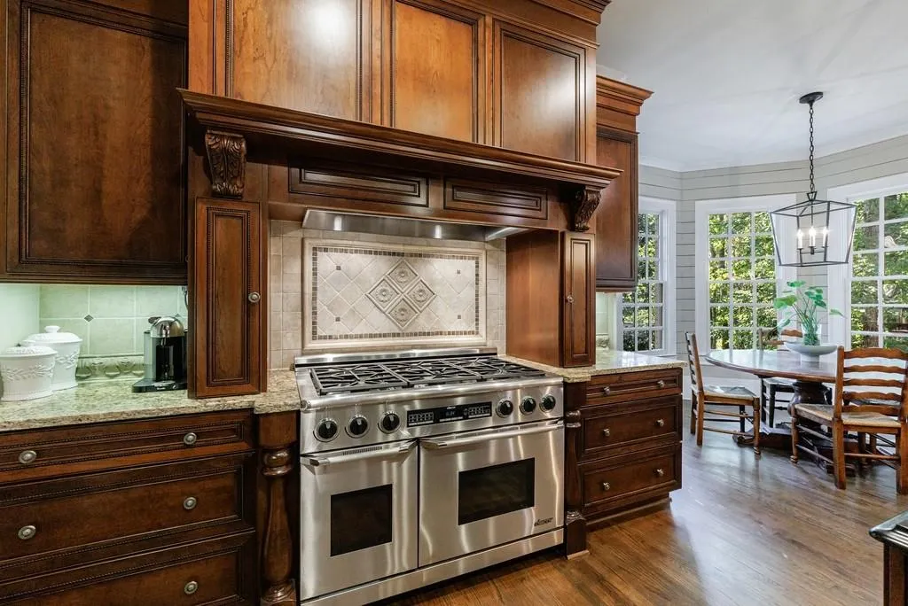 1412 Lanier Manor Ne, Atlanta, Georgia 30319, 5 Bedrooms Bedrooms, ,5 BathroomsBathrooms,Residential,For Sale,1412 Lanier Manor Ne,7605632
