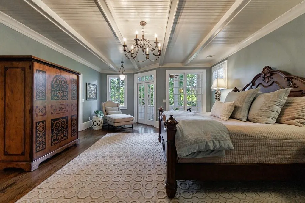 1412 Lanier Manor Ne, Atlanta, Georgia 30319, 5 Bedrooms Bedrooms, ,5 BathroomsBathrooms,Residential,For Sale,1412 Lanier Manor Ne,7605632