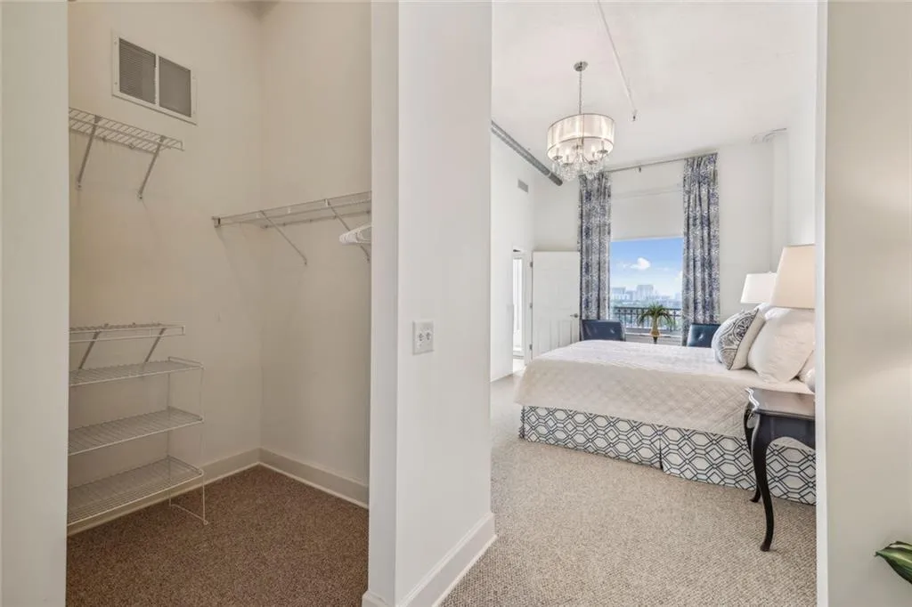 3820 Roswell Road Ne Unit 1004, Atlanta, Georgia 30342, 1 Bedroom Bedrooms, ,1 BathroomBathrooms,Residential,For Sale,3820 Roswell Road Ne Unit 1004,7631047