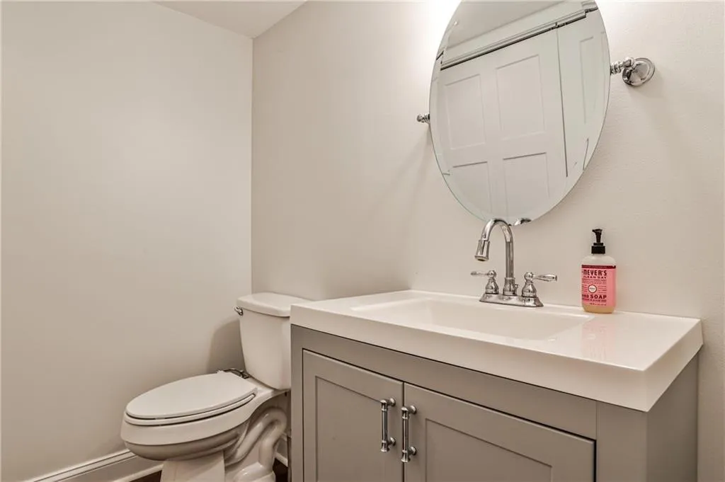 2302 Colonial Drive Ne, Brookhaven, Georgia 30319, 3 Bedrooms Bedrooms, 0 ,2 BathroomsBathrooms,Residential,For Sale,2302 Colonial Drive Ne,7729332