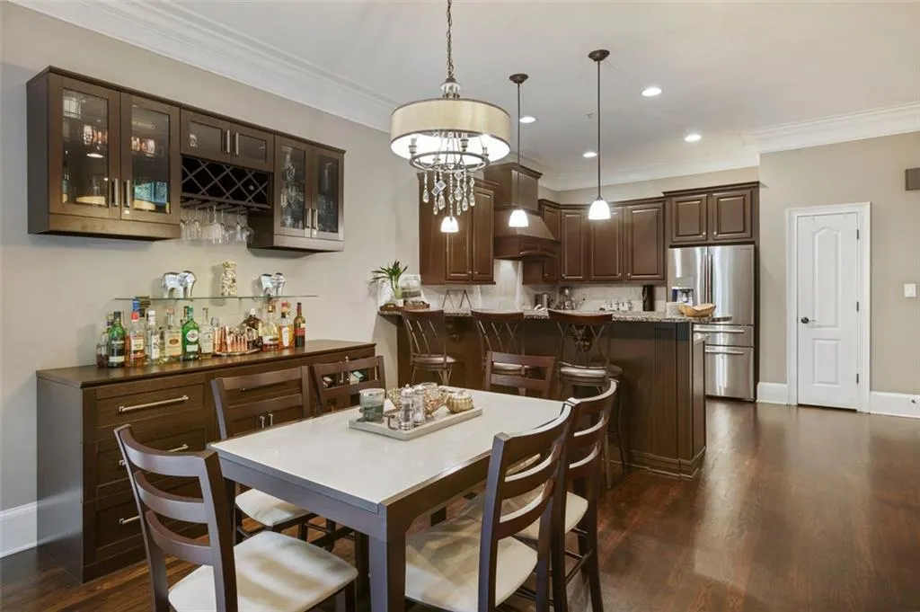 918 Boudreau Court, Sandy Springs, Georgia 30328, 4 Bedrooms Bedrooms, ,3 BathroomsBathrooms,Residential,Sold,918 Boudreau Court,6808448