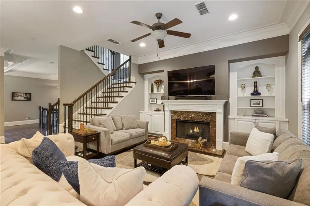918 Boudreau Court, Sandy Springs, Georgia 30328, 4 Bedrooms Bedrooms, ,3 BathroomsBathrooms,Residential,Sold,918 Boudreau Court,6808448