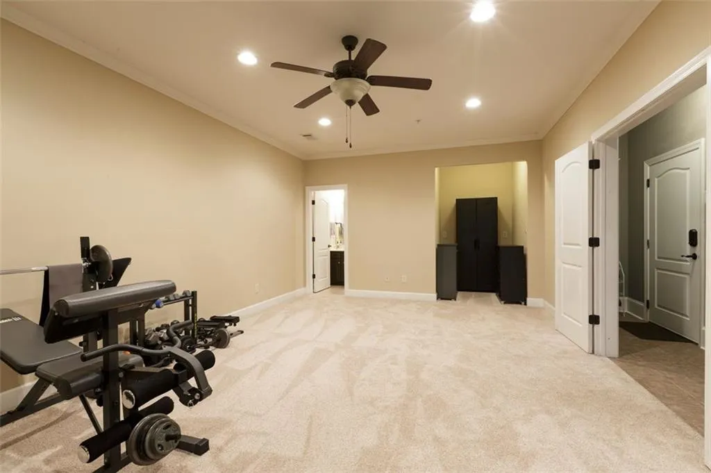 918 Boudreau Court, Sandy Springs, Georgia 30328, 4 Bedrooms Bedrooms, ,3 BathroomsBathrooms,Residential,Sold,918 Boudreau Court,6808448