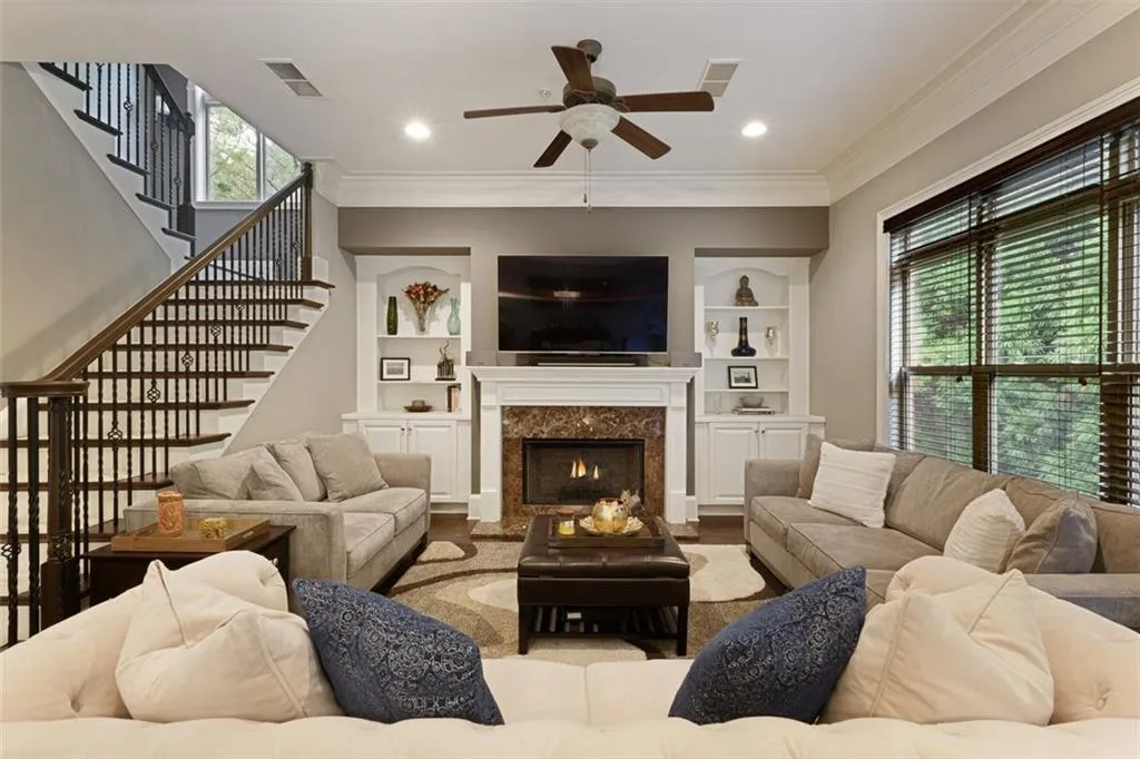 918 Boudreau Court, Sandy Springs, Georgia 30328, 4 Bedrooms Bedrooms, ,3 BathroomsBathrooms,Residential,Sold,918 Boudreau Court,6808448