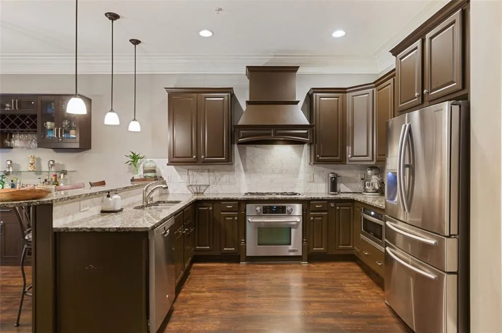 918 Boudreau Court, Sandy Springs, Georgia 30328, 4 Bedrooms Bedrooms, ,3 BathroomsBathrooms,Residential,Sold,918 Boudreau Court,6808448