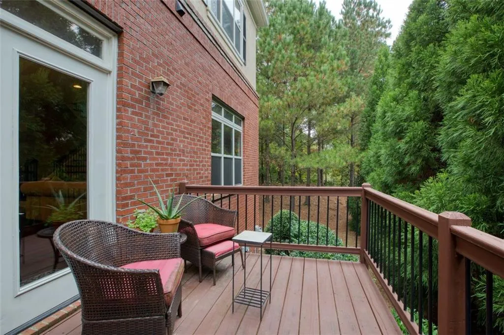918 Boudreau Court, Sandy Springs, Georgia 30328, 4 Bedrooms Bedrooms, ,3 BathroomsBathrooms,Residential,Sold,918 Boudreau Court,6808448