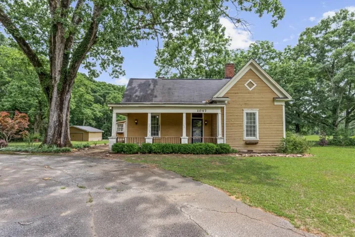 1047 Dixie Road, Covington, Georgia 30014