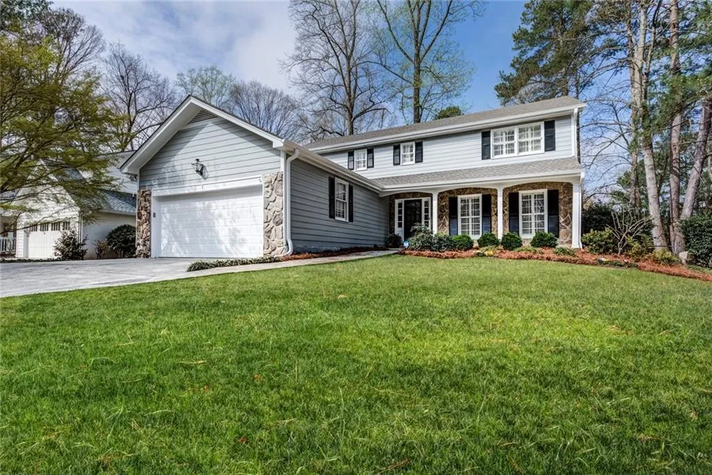 1230 Old Woodbine Road, Atlanta, Georgia 30319, 4 Bedrooms Bedrooms, ,2 BathroomsBathrooms,Residential,Sold,1230 Old Woodbine Road,6699246