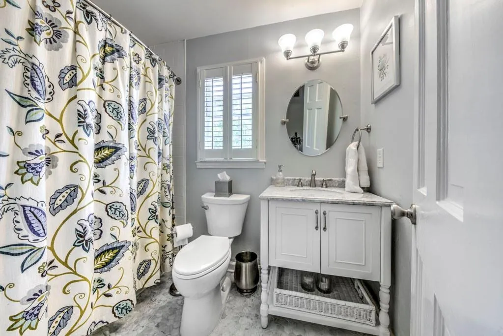 1230 Old Woodbine Road, Atlanta, Georgia 30319, 4 Bedrooms Bedrooms, ,2 BathroomsBathrooms,Residential,Sold,1230 Old Woodbine Road,6699246