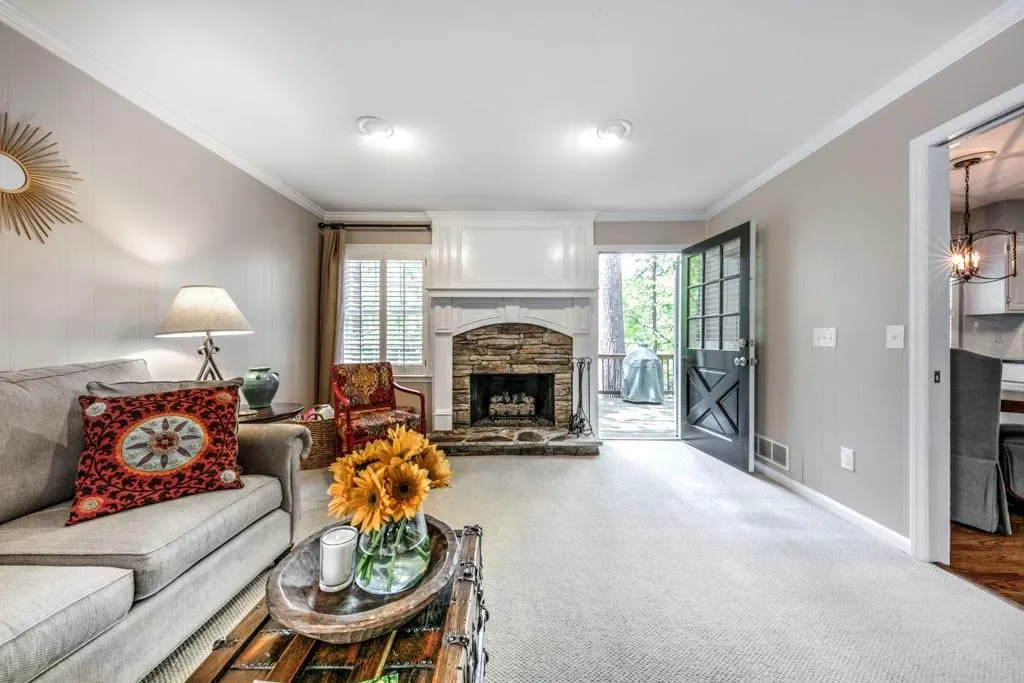 1230 Old Woodbine Road, Atlanta, Georgia 30319, 4 Bedrooms Bedrooms, ,2 BathroomsBathrooms,Residential,Sold,1230 Old Woodbine Road,6699246