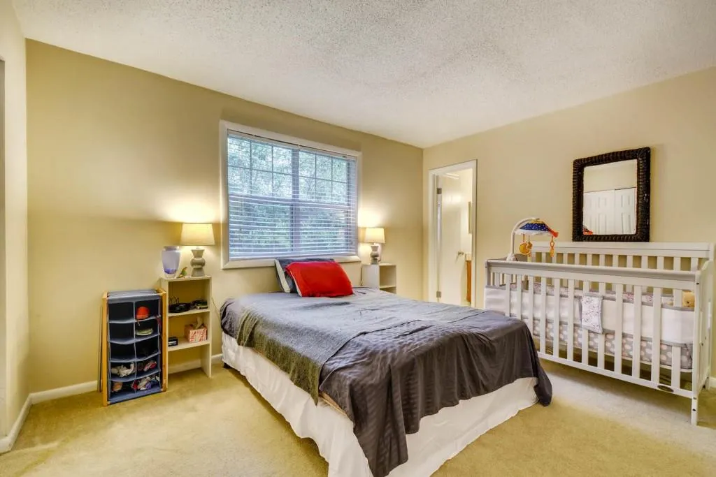 6900 Roswell Road Unit I-8, Atlanta, Georgia 30328, 3 Bedrooms Bedrooms, ,2 BathroomsBathrooms,Residential,Sold,6900 Roswell Road Unit I-8,6001472