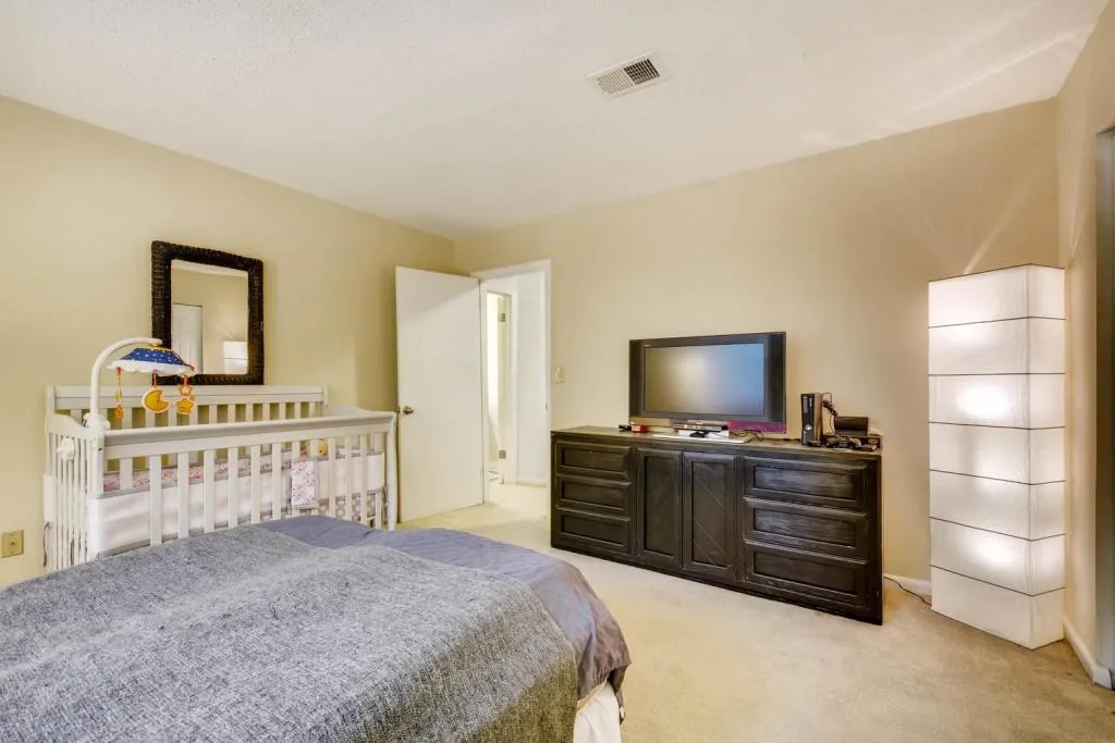 6900 Roswell Road Unit I-8, Atlanta, Georgia 30328, 3 Bedrooms Bedrooms, ,2 BathroomsBathrooms,Residential,Sold,6900 Roswell Road Unit I-8,6001472