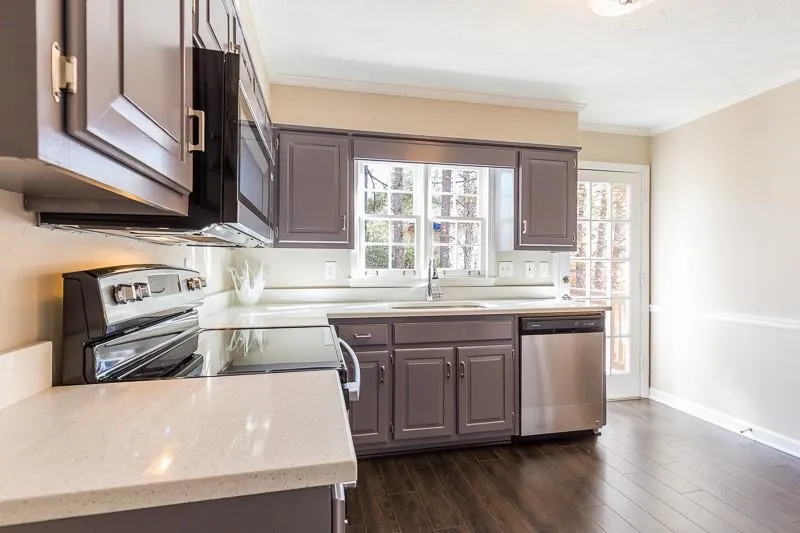 9048 Carroll Manor Drive, Atlanta, Georgia 30350, 3 Bedrooms Bedrooms, ,2 BathroomsBathrooms,Residential,Sold,9048 Carroll Manor Drive,6598244