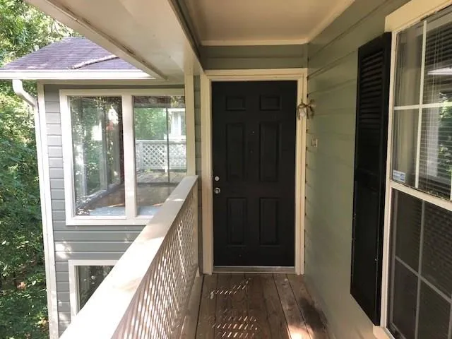 1004 Vicksburg Place Unit 1004, Sandy Springs, Georgia 30350, 2 Bedrooms Bedrooms, ,2 BathroomsBathrooms,Residential,Sold,1004 Vicksburg Place Unit 1004,6053867