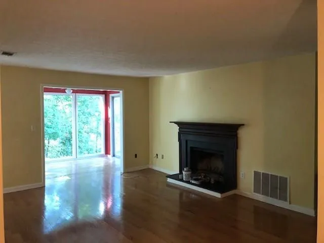 1004 Vicksburg Place Unit 1004, Sandy Springs, Georgia 30350, 2 Bedrooms Bedrooms, ,2 BathroomsBathrooms,Residential,Sold,1004 Vicksburg Place Unit 1004,6053867