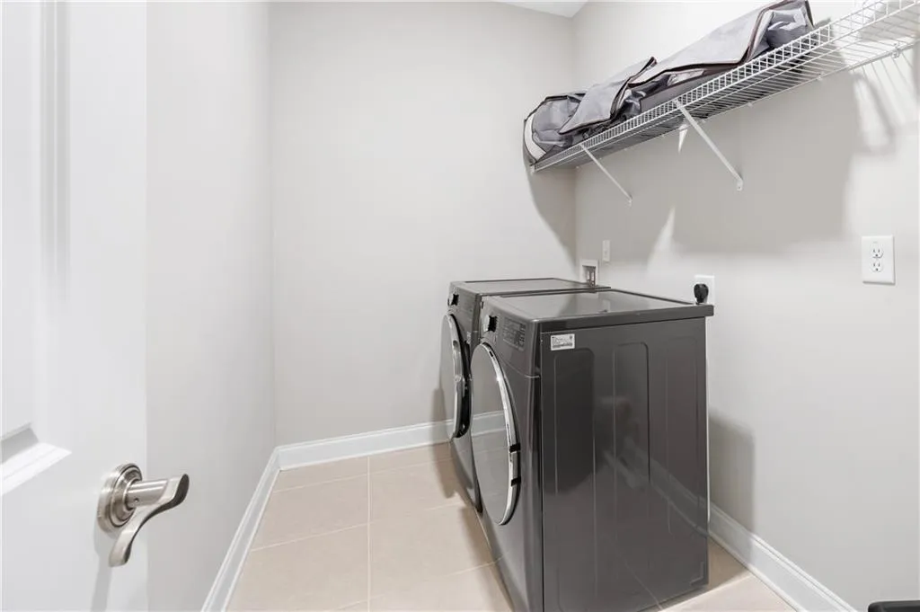 53 Winslow Street, Atlanta, Georgia 30328, 4 Bedrooms Bedrooms, ,4 BathroomsBathrooms,Residential,For Sale,53 Winslow Street,7657432