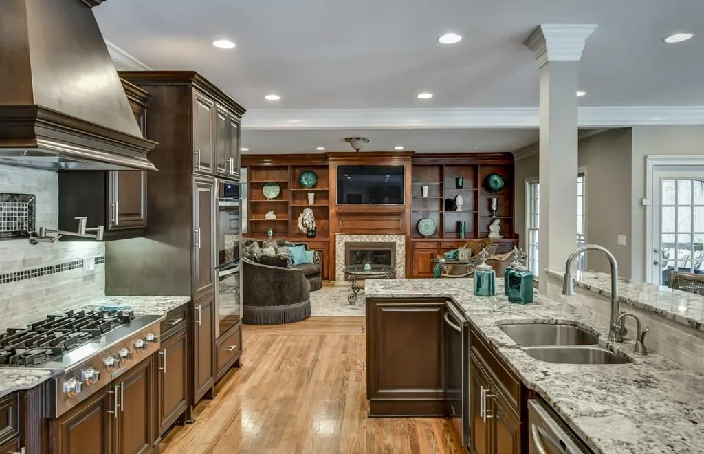 150 Inland Ridge Way, Atlanta, Georgia 30342, 6 Bedrooms Bedrooms, ,4 BathroomsBathrooms,Residential,Sold,150 Inland Ridge Way,5981154