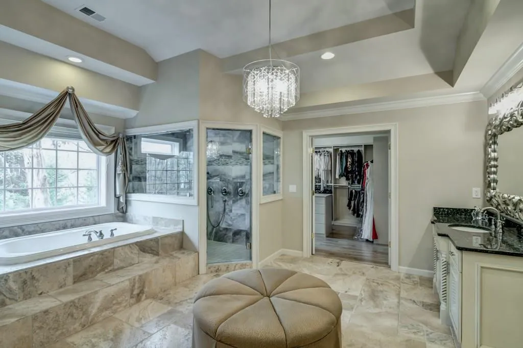 150 Inland Ridge Way, Atlanta, Georgia 30342, 6 Bedrooms Bedrooms, ,4 BathroomsBathrooms,Residential,Sold,150 Inland Ridge Way,5981154