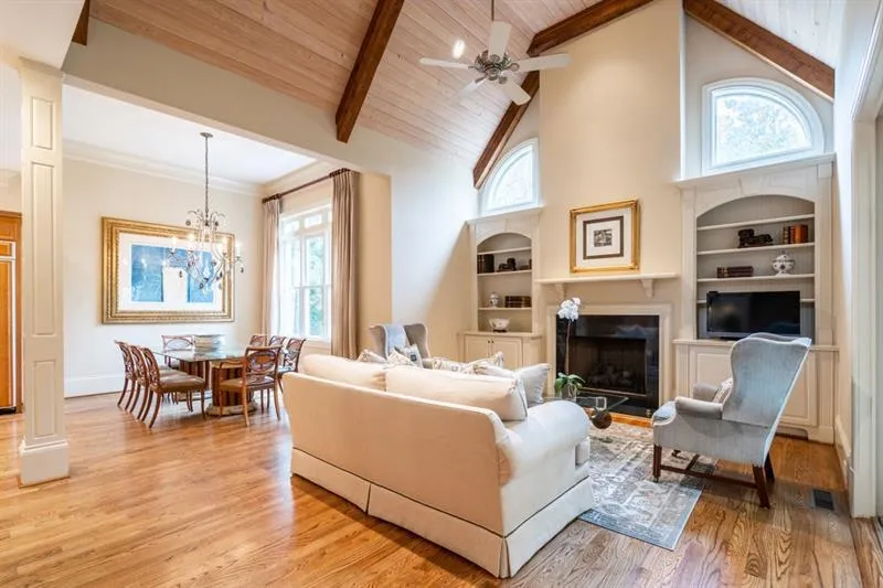 5980 Long Island Drive, Sandy Springs, Georgia 30328, 4 Bedrooms Bedrooms, ,4 BathroomsBathrooms,Residential,Sold,5980 Long Island Drive,6626835
