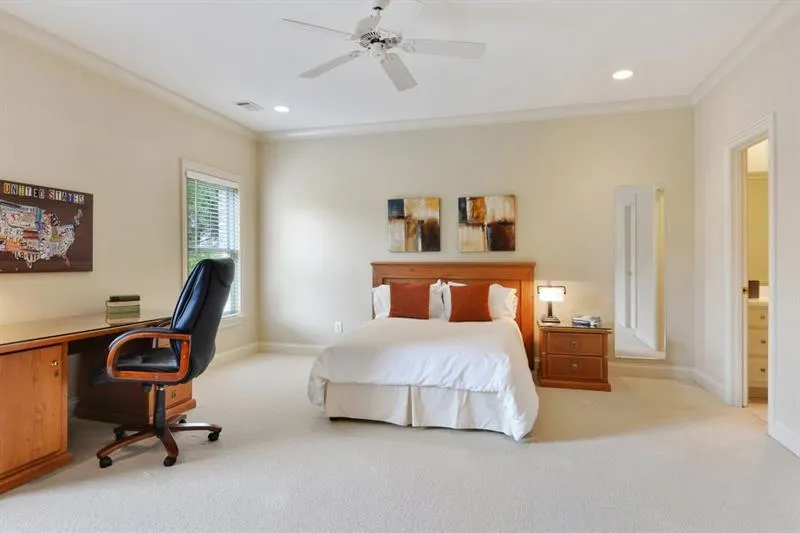 5980 Long Island Drive, Sandy Springs, Georgia 30328, 4 Bedrooms Bedrooms, ,4 BathroomsBathrooms,Residential,Sold,5980 Long Island Drive,6626835