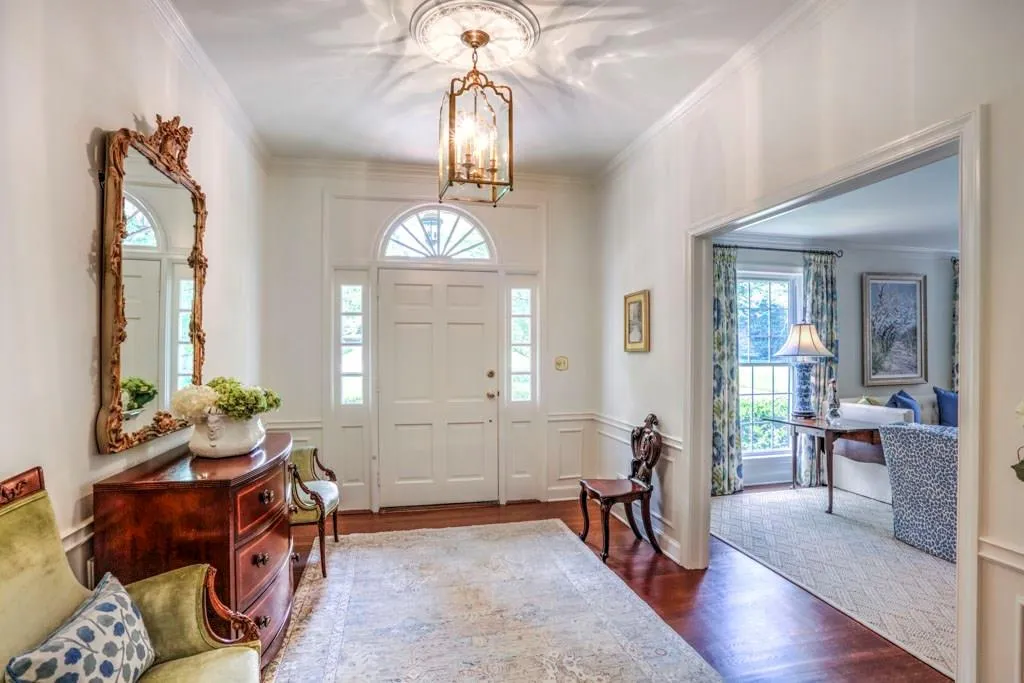204 Blackland Drive Nw, Atlanta, Georgia 30342, 4 Bedrooms Bedrooms, ,4 BathroomsBathrooms,Residential,Sold,204 Blackland Drive Nw,6025665