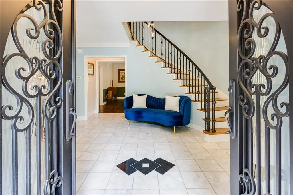 8220 Tynecastle Drive, Sandy Springs, Georgia 30350, 5 Bedrooms Bedrooms, ,4 BathroomsBathrooms,Residential,Sold,8220 Tynecastle Drive,7268284