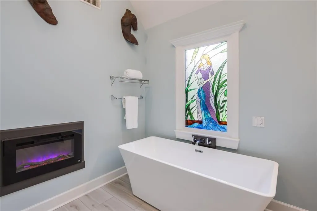 8220 Tynecastle Drive, Sandy Springs, Georgia 30350, 5 Bedrooms Bedrooms, ,4 BathroomsBathrooms,Residential,Sold,8220 Tynecastle Drive,7268284