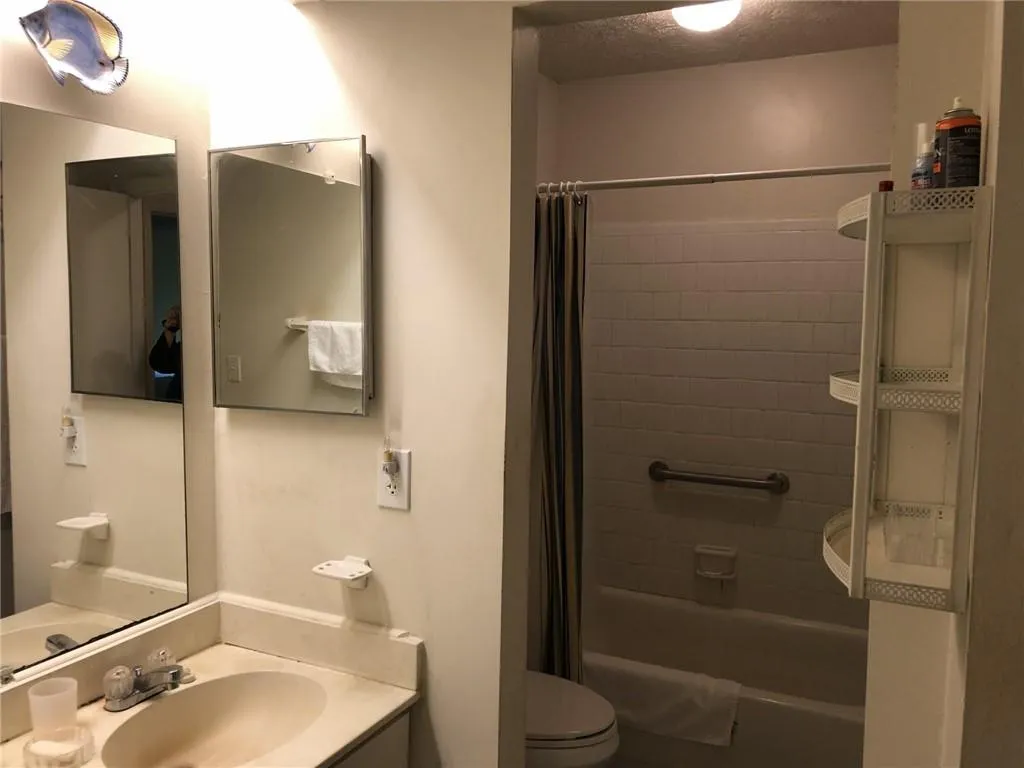 6608 Park Avenue Unit 6608, Sandy Springs, Georgia 30342, 3 Bedrooms Bedrooms, ,1 BathroomBathrooms,Residential,Sold,6608 Park Avenue Unit 6608,6747291