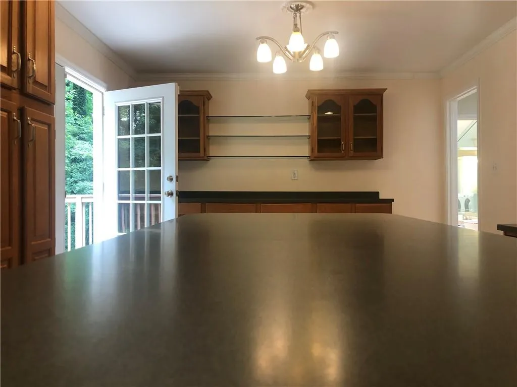 7575 Spalding Lane, Sandy Springs, Georgia 30350, 4 Bedrooms Bedrooms, ,3 BathroomsBathrooms,Residential,Sold,7575 Spalding Lane,6906807