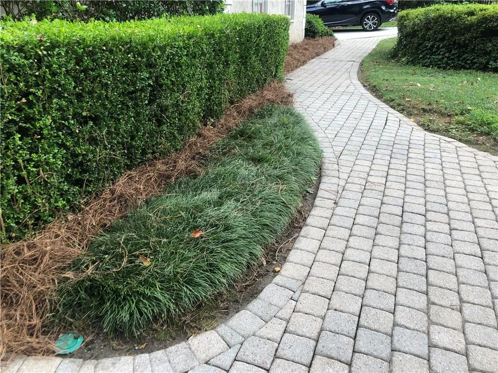 7575 Spalding Lane, Sandy Springs, Georgia 30350, 4 Bedrooms Bedrooms, ,3 BathroomsBathrooms,Residential,Sold,7575 Spalding Lane,6906807